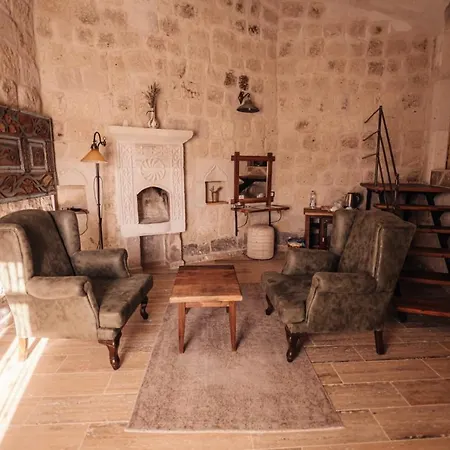 Aza Cave Cappadocia Adult 3* غوريمِيه
