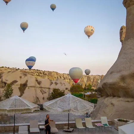 Aza Cave Cappadocia Adult غوريمِيه