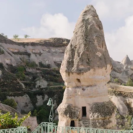 Aza Cave Cappadocia Adult מלון גורמה