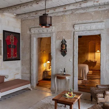 Aza Cave Cappadocia Adult מלון