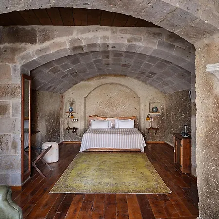Aza Cave Cappadocia Adult מלון