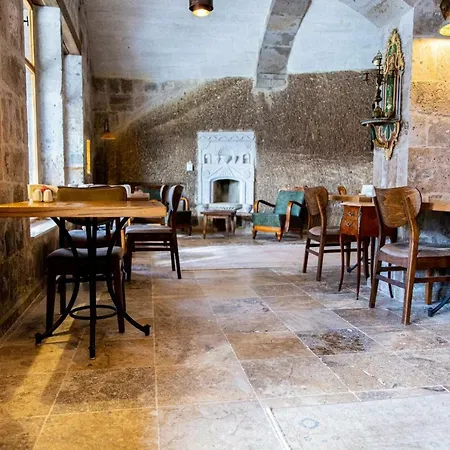 Aza Cave Cappadocia Adult فندق